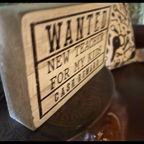 Cute Farmhouse Style Sign - NWOT - Picture 2 of 2